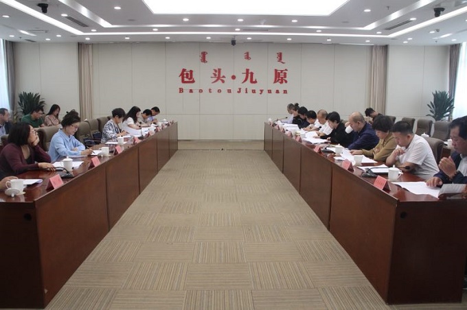 市人大对我区贯彻落实非物质文化遗产保护 “一法一条例”情况进行调研